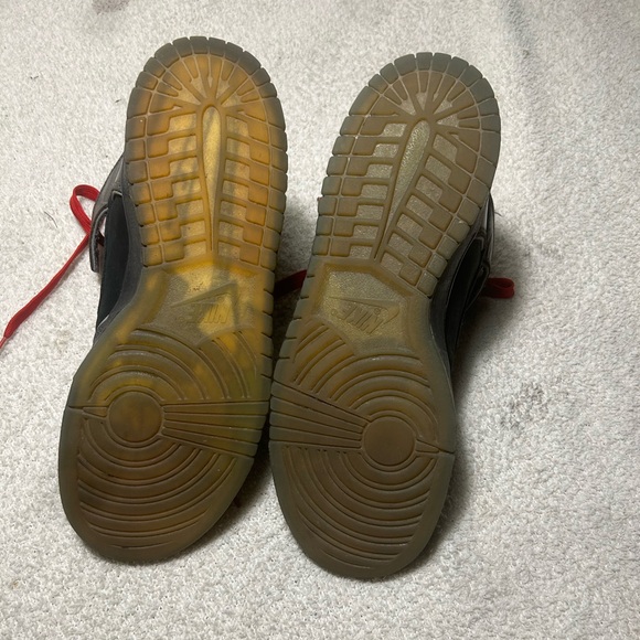 Nike SB Dunk High MF Doom Shoes - Picture 4 of 7